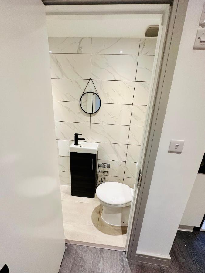 Comfy Guest House London Luaran gambar
