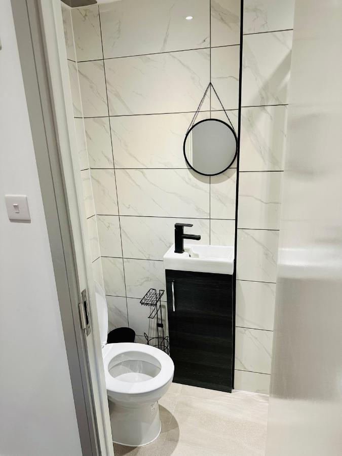 Comfy Guest House London Luaran gambar